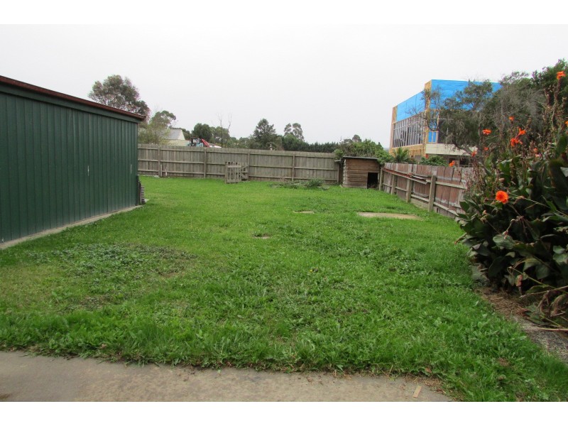 435 Princes Highway, Officer VIC 3809