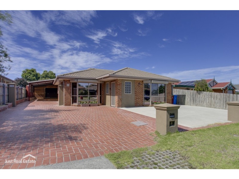 13 Richie Court, Narre Warren South VIC 3805