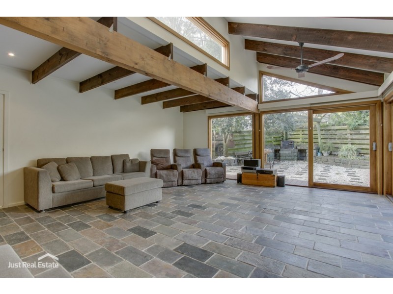 26 Stoney Creek Road, Beaconsfield Upper VIC 3808