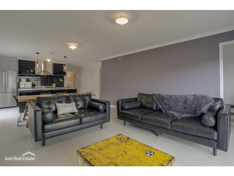 7 Romina Street, Pakenham VIC 3810