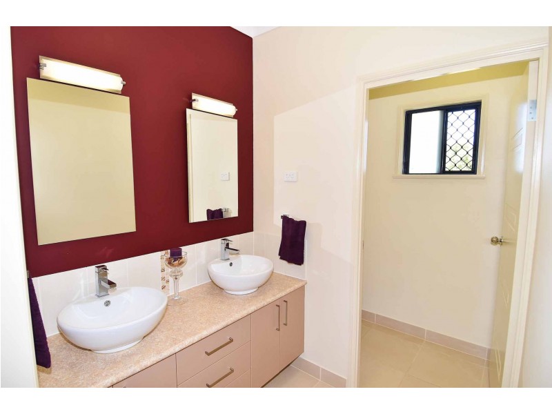 16 Jardine Street, Charters Towers QLD 4820