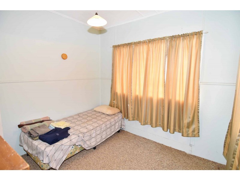116 Charters Towers, Charters Towers QLD 4820