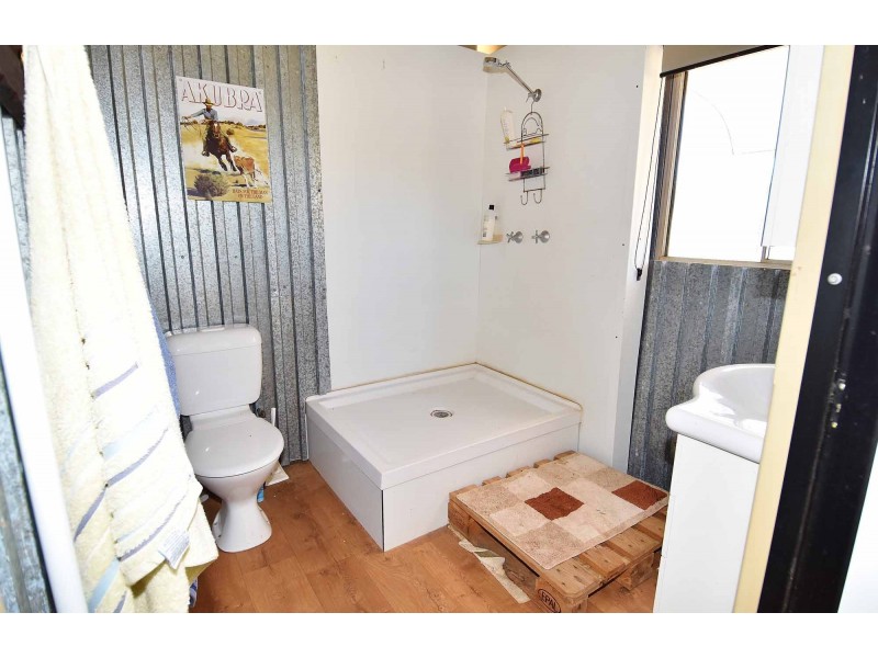 408 ALFORD ROAD, Charters Towers QLD 4820