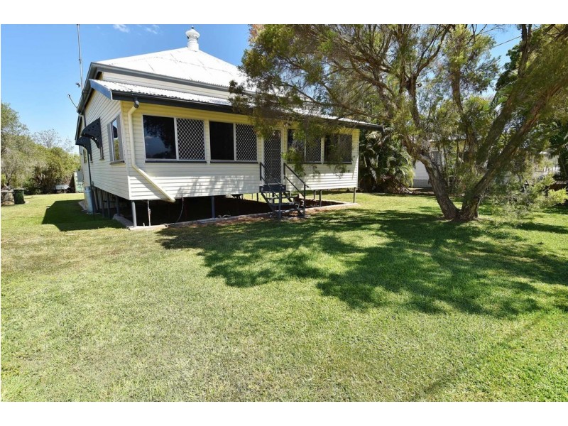 43 YORK STREET, Queenton QLD 4820