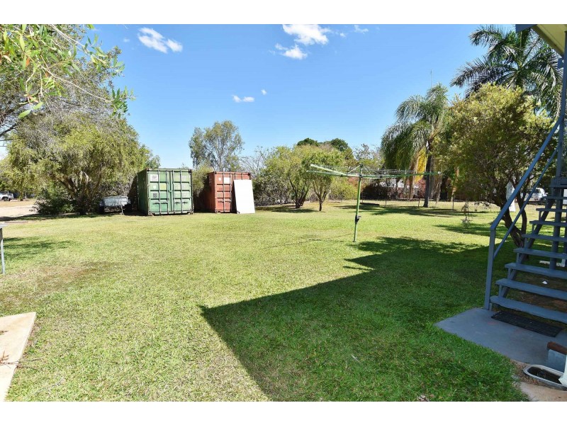 43 YORK STREET, Queenton QLD 4820