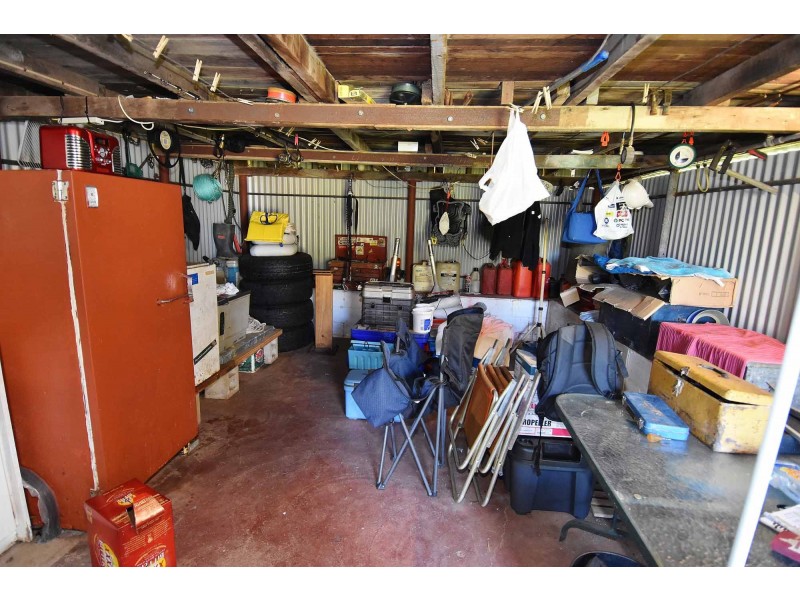 43 YORK STREET, Queenton QLD 4820