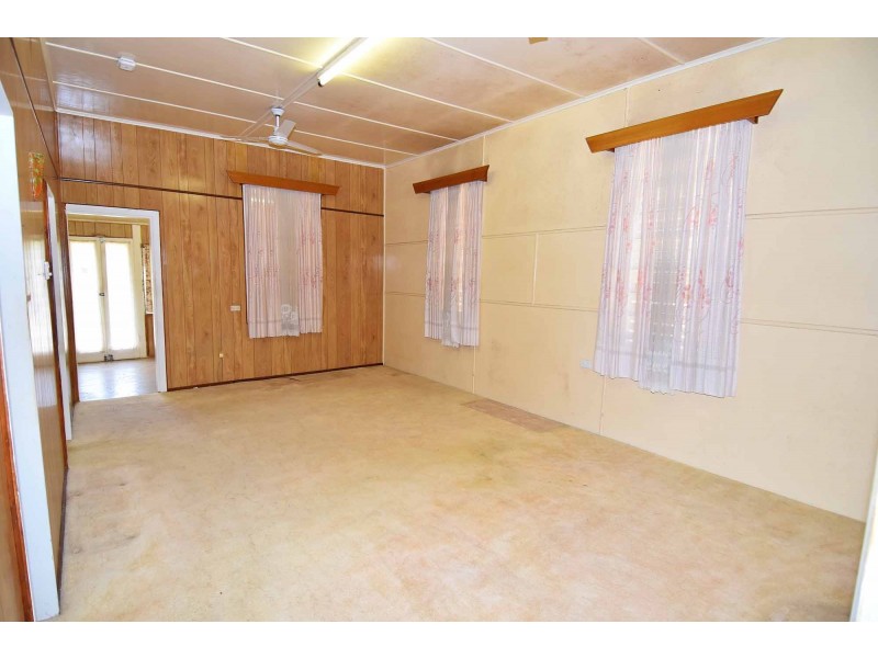 56 RACECOURSE ROAD, Charters Towers QLD 4820