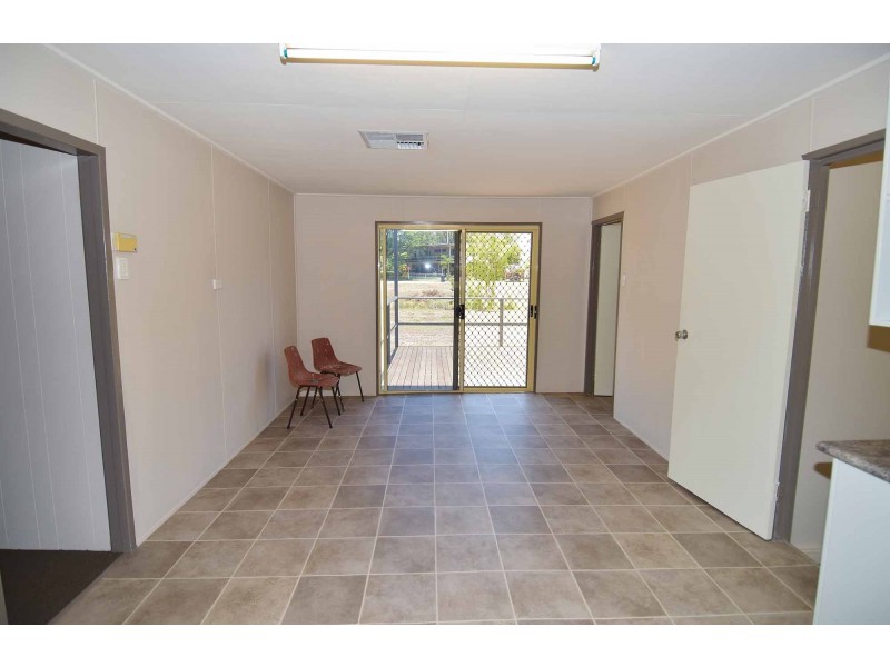 22 BRISK STREET, Queenton QLD 4820