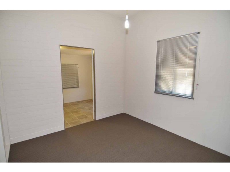 22 BRISK STREET, Queenton QLD 4820