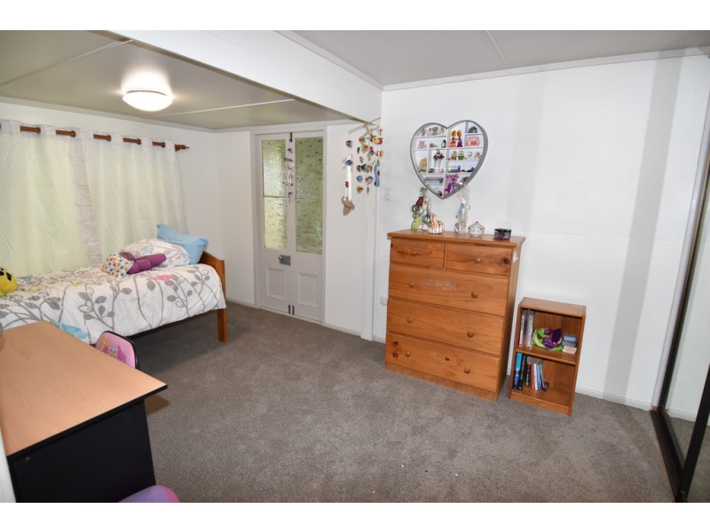 20 Brisk Street, Queenton QLD 4820