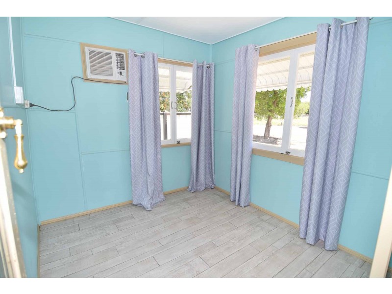 20 Marion Street, Charters Towers City QLD 4820