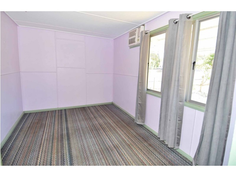 20 Marion Street, Charters Towers City QLD 4820