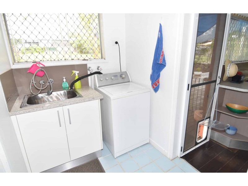 8 Hodgkinson Street, Charters Towers City QLD 4820