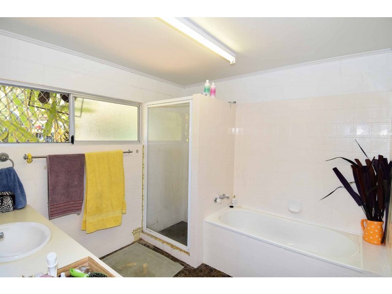 22 Mills Lane, Charters Towers QLD 4820