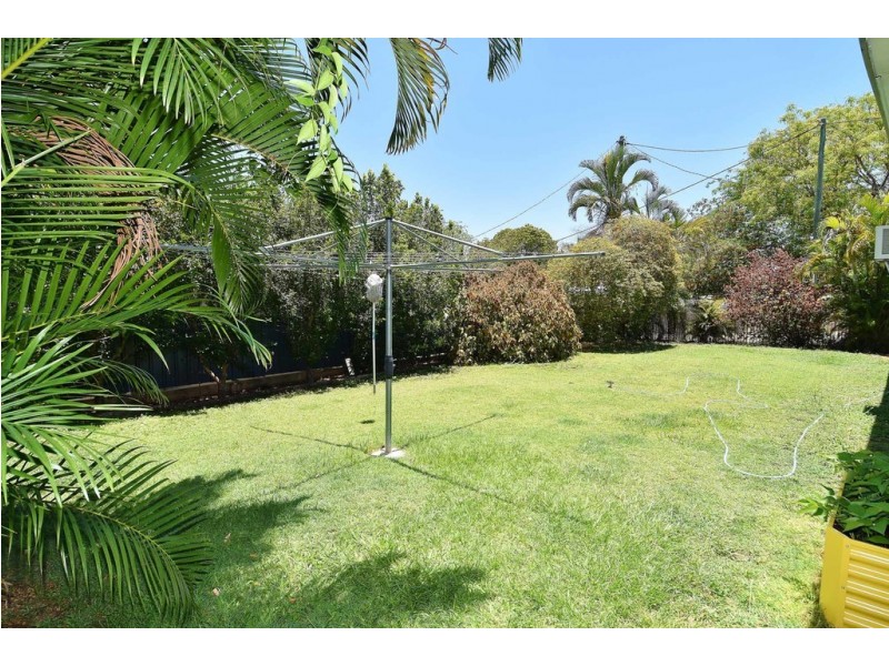 22 Mills Lane, Charters Towers QLD 4820