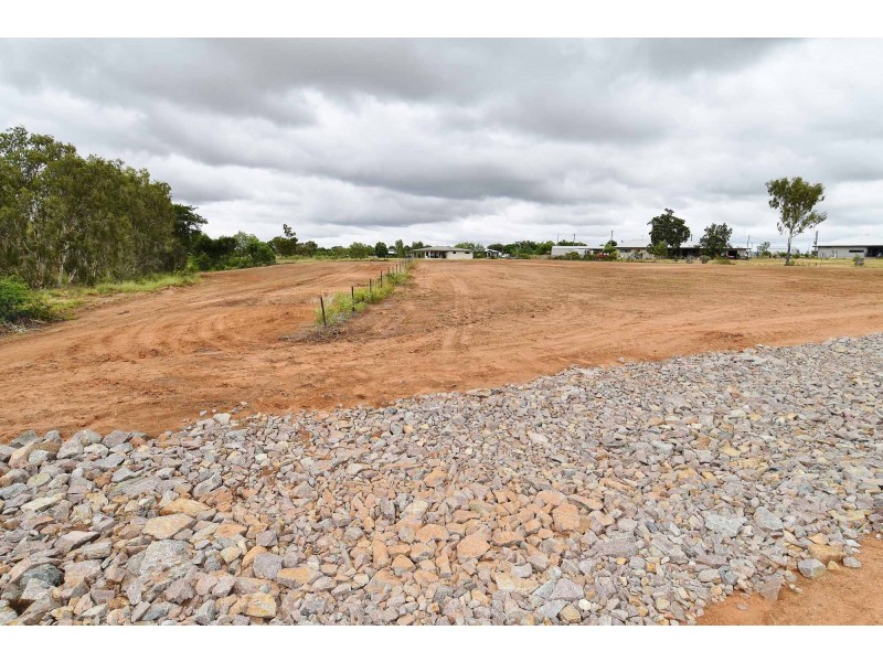 15 Brocklan Close, Millchester QLD 4820