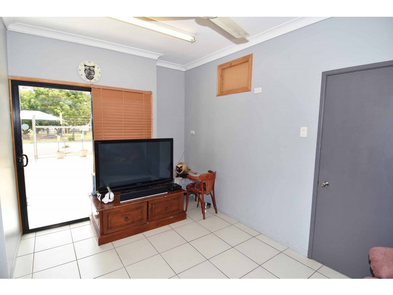 42 High Street, Charters Towers City QLD 4820