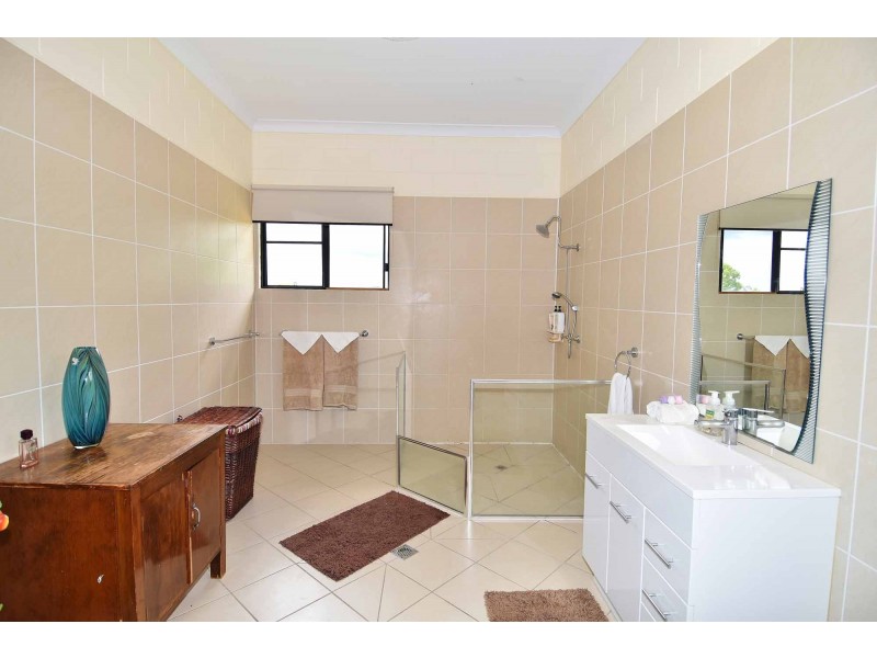 57 Axford Road, Toll QLD 4820