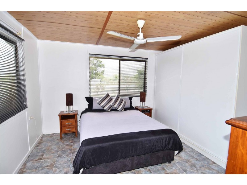 15 Hegarty Road, Southern Cross QLD 4820