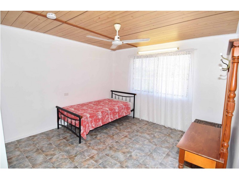 15 Hegarty Road, Southern Cross QLD 4820