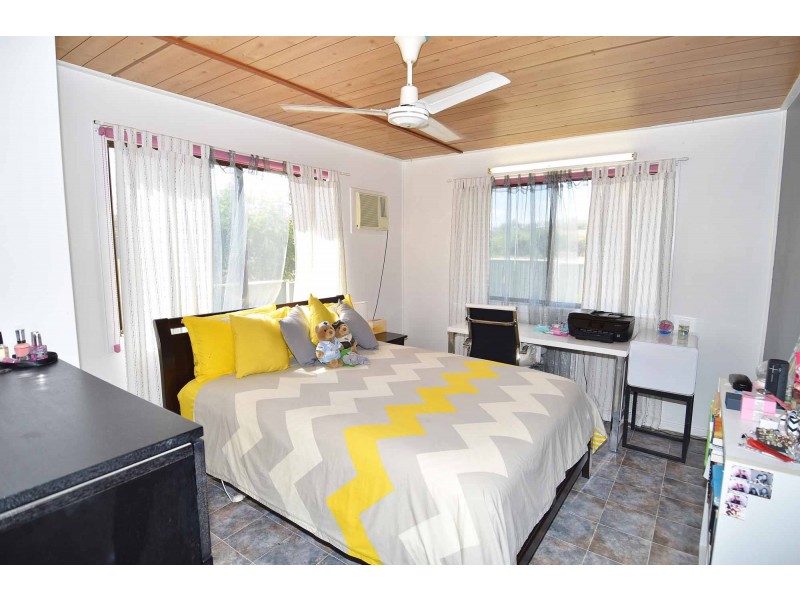 15 Hegarty Road, Southern Cross QLD 4820