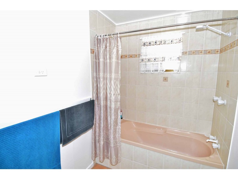 15 Hegarty Road, Southern Cross QLD 4820