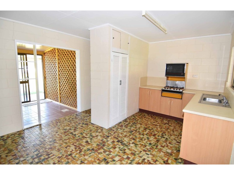 42 MACKAY STREET, Pentland QLD 4816