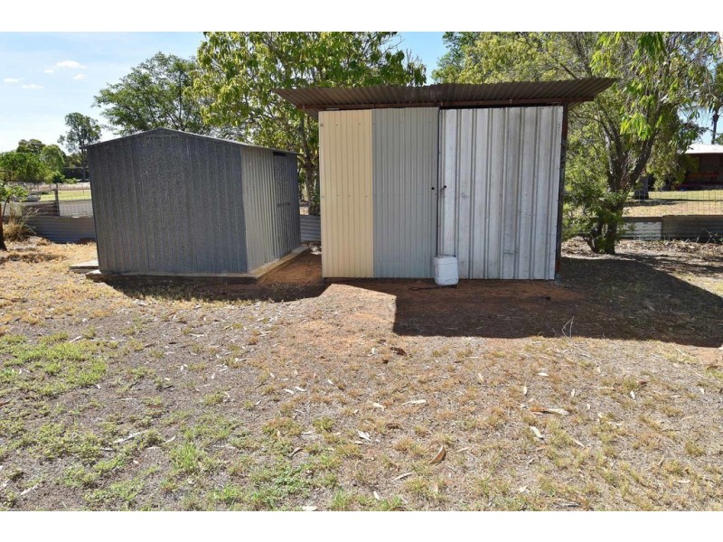 42 MACKAY STREET, Pentland QLD 4816