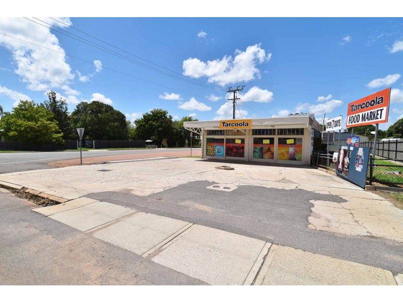 69 HACKETT TERRACE, Richmond Hill QLD 4820