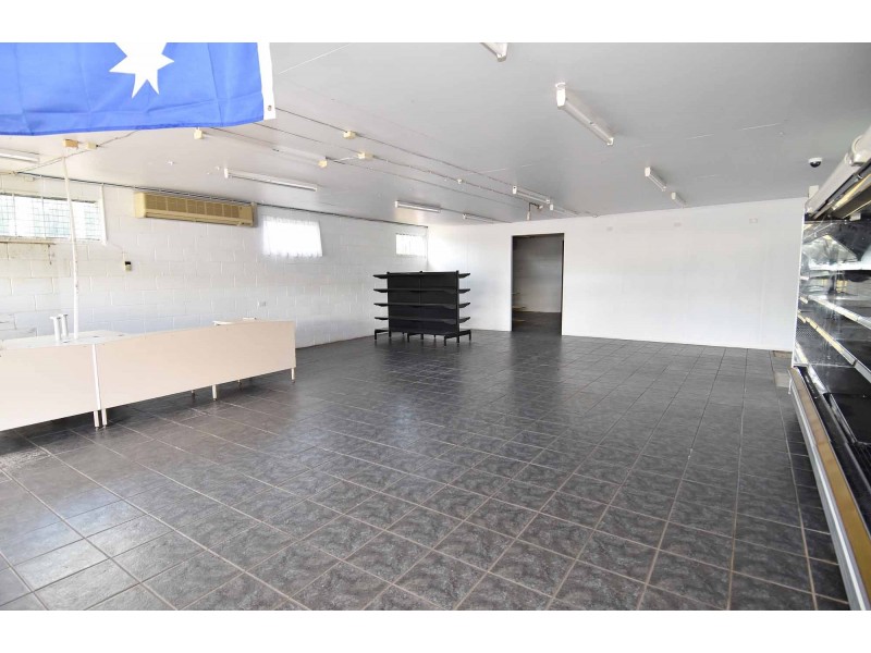 69 HACKETT TERRACE, Richmond Hill QLD 4820