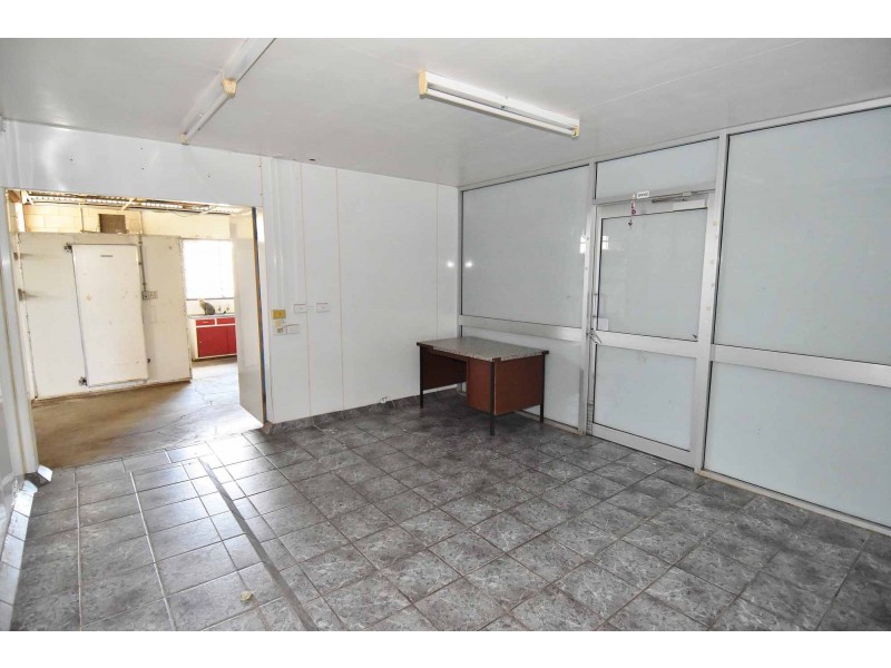 69 HACKETT TERRACE, Richmond Hill QLD 4820