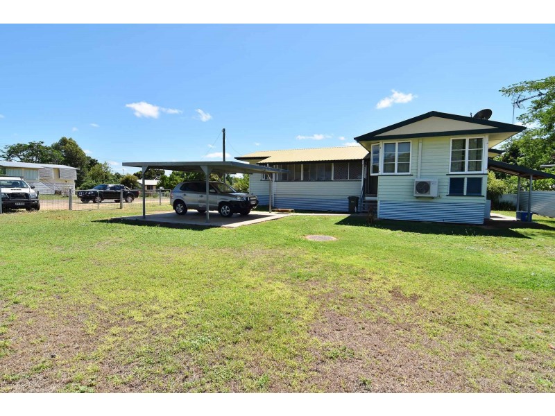 33 GAUVIN STREET, Richmond Hill QLD 4820