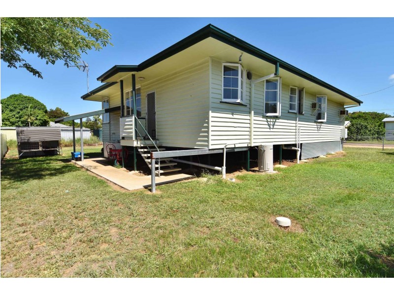 33 GAUVIN STREET, Richmond Hill QLD 4820