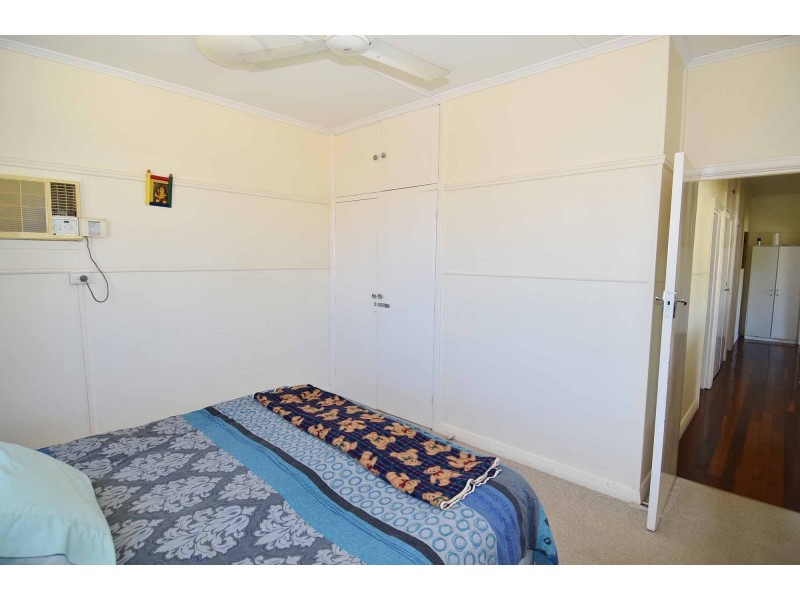 33 GAUVIN STREET, Richmond Hill QLD 4820