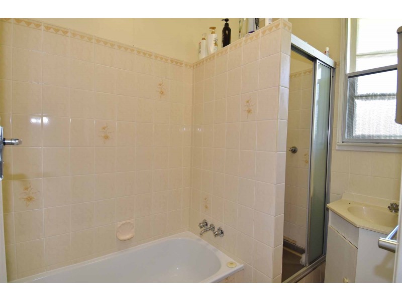 33 GAUVIN STREET, Richmond Hill QLD 4820