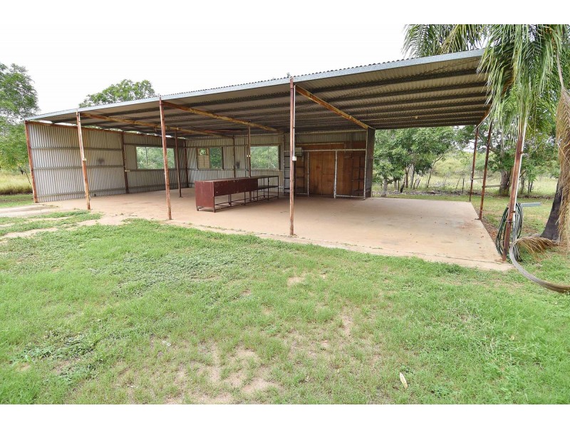 104 VIEW STREET, Southern Cross QLD 4820