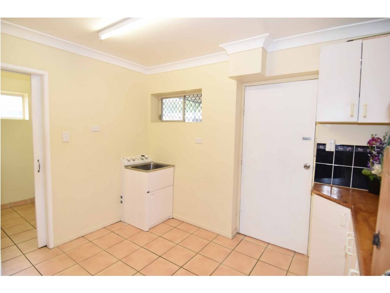 3 HICKS STREET, Richmond Hill QLD 4820