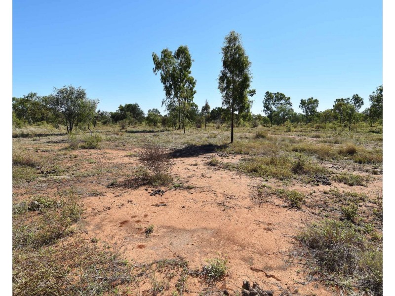 239 Great Britain Road, Southern Cross QLD 4820