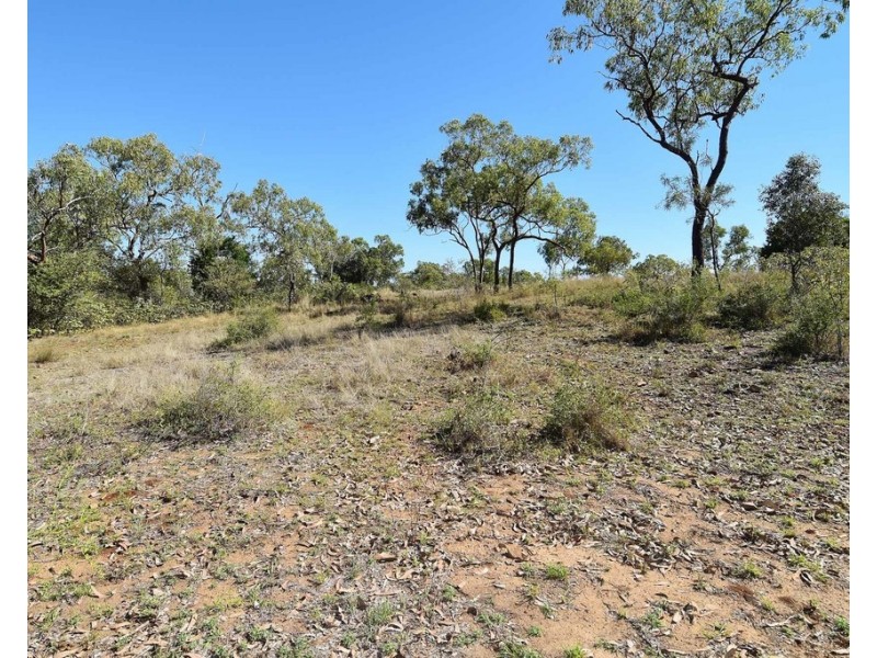 239 Great Britain Road, Southern Cross QLD 4820