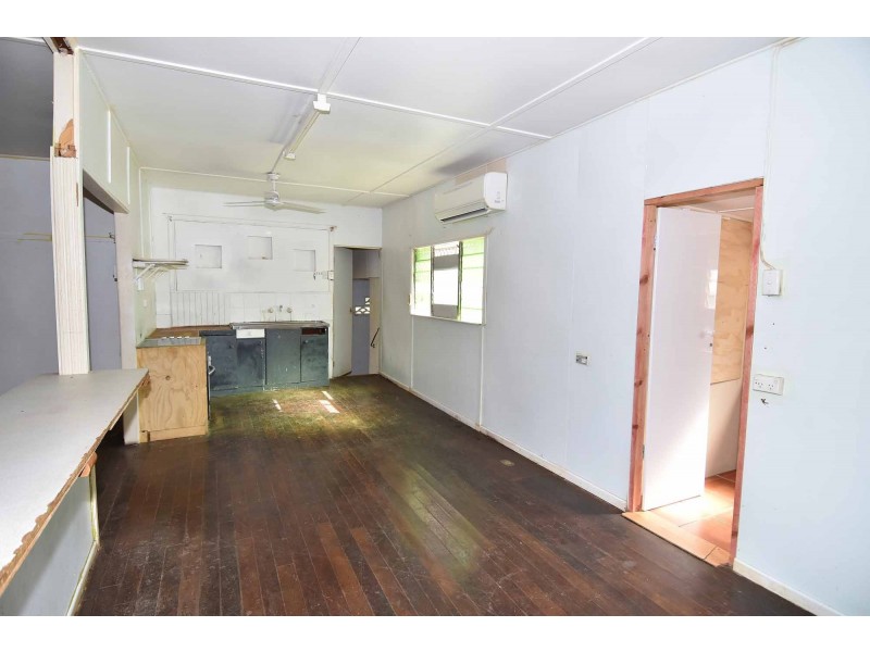 58 HICKS STREET, Richmond Hill QLD 4820