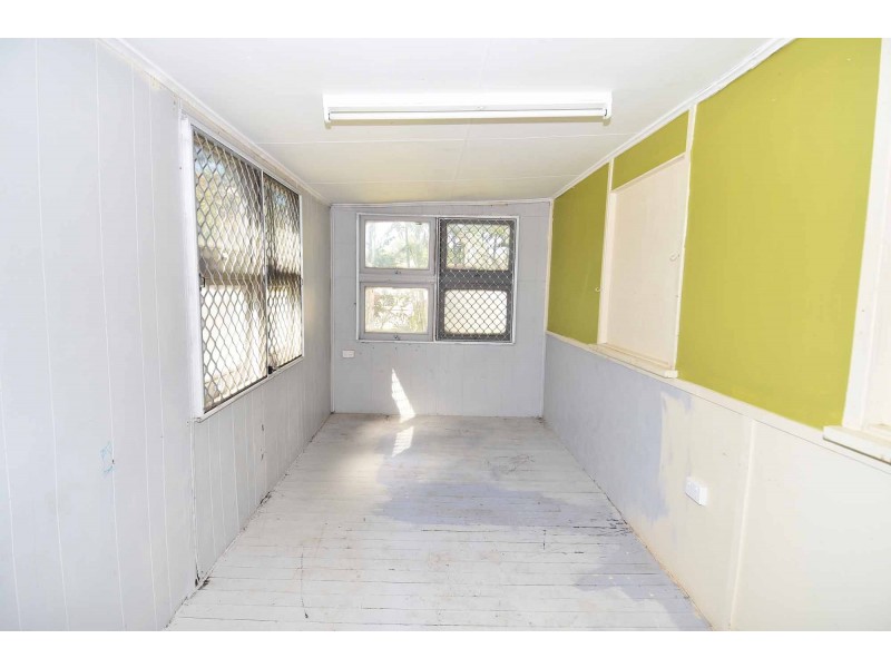 58 HICKS STREET, Richmond Hill QLD 4820