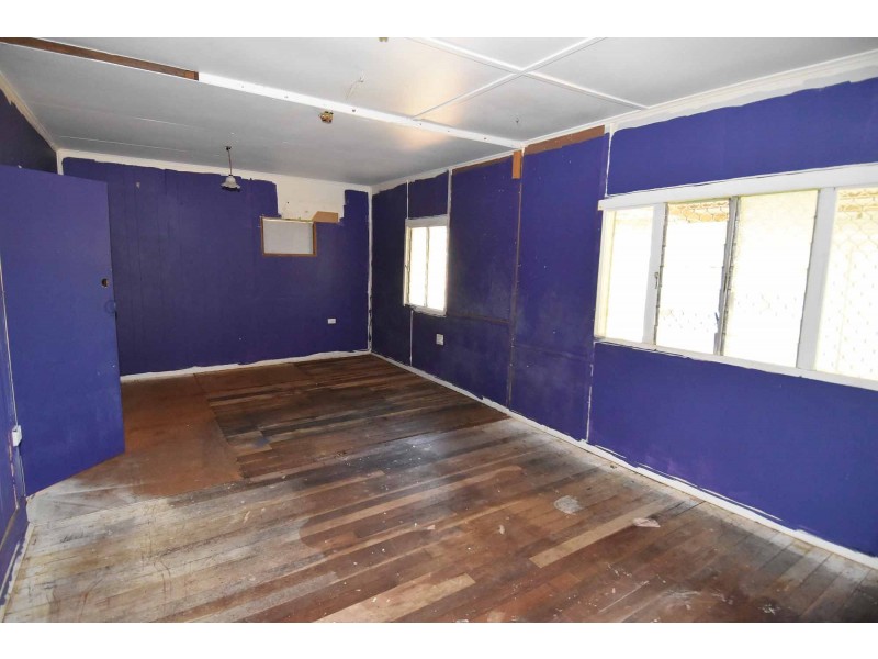 58 HICKS STREET, Richmond Hill QLD 4820