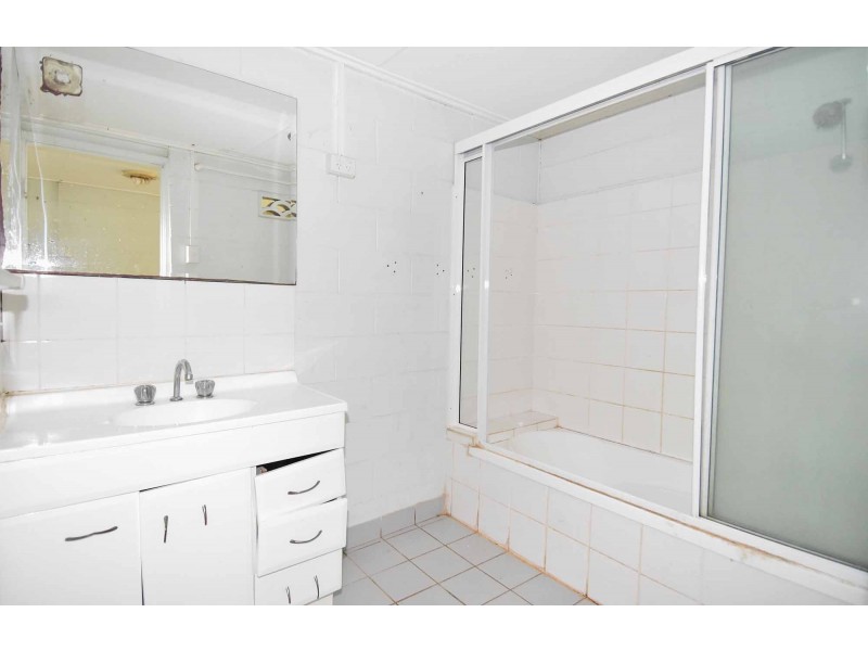 58 HICKS STREET, Richmond Hill QLD 4820