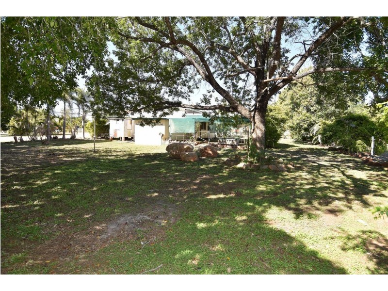 58 HICKS STREET, Richmond Hill QLD 4820