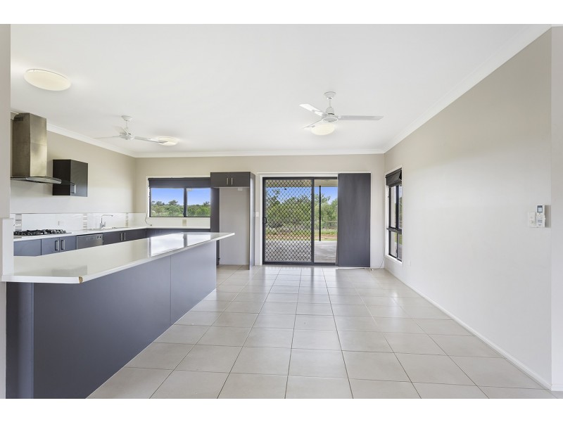 78 HOWEARTH ROAD, Southern Cross QLD 4820