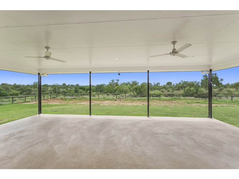 78 HOWEARTH ROAD, Southern Cross QLD 4820