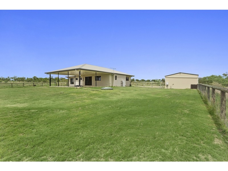 78 HOWEARTH ROAD, Southern Cross QLD 4820