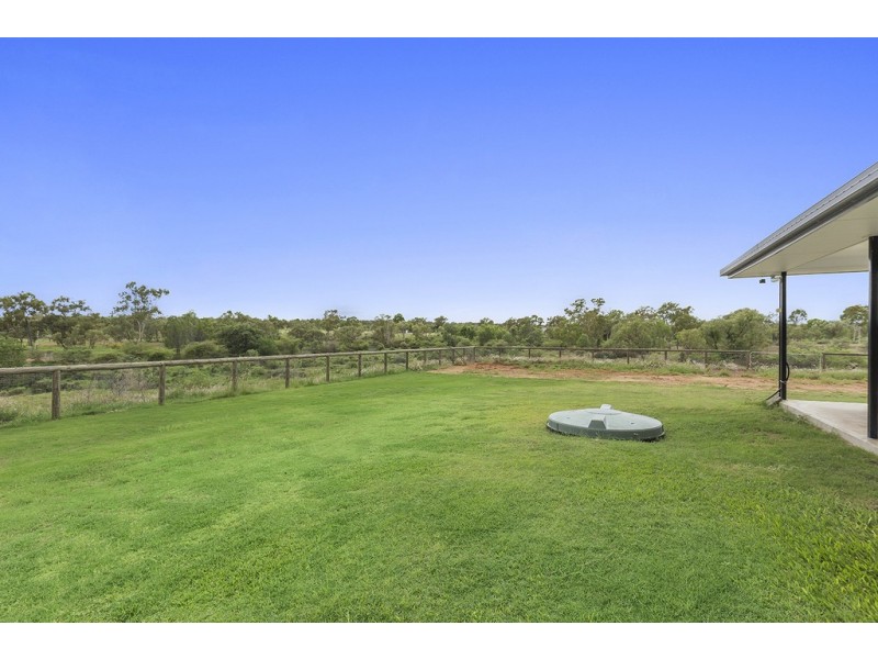 78 HOWEARTH ROAD, Southern Cross QLD 4820