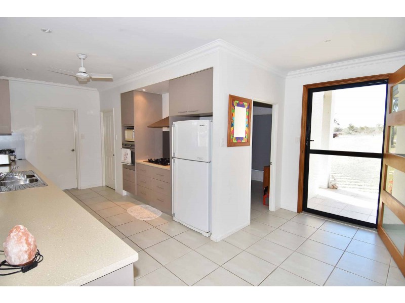 189 WEIR ROAD, Toll QLD 4820