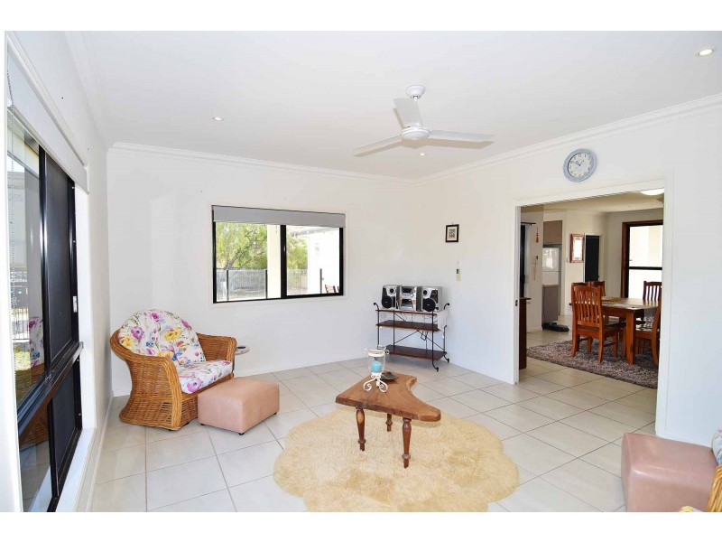 189 WEIR ROAD, Toll QLD 4820
